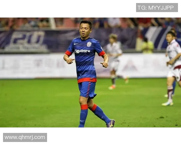 足球明星的财富揭秘他们的豪华生活与投资之道